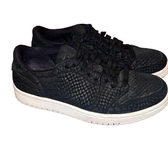 Nike Air Jordan 1 Retro Low Black Python Women size 6.5 Sneaker Shoes - Picture 7 of 13